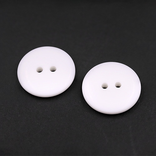 22285 Sullivans 21mm Round Plastic Button 2 Hole - Matt Finish - White - 100 In A Bag