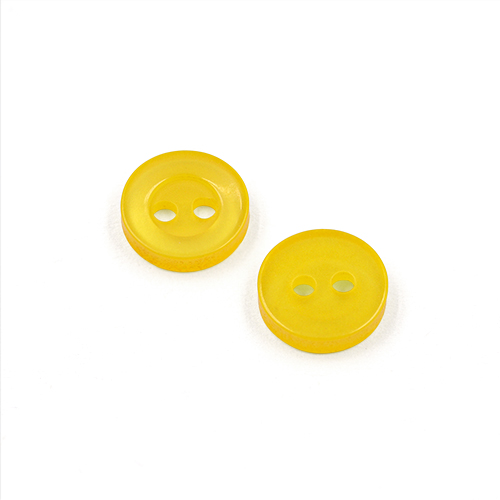 22350 Sullivans 9mm Round Plastic Button With Two Holes - Lemon - 252 In A Tube
