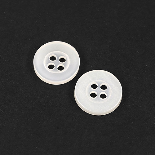 22501 Sullivans 14mm Round Plastic Button 4 Hole - White - Bag Of 100