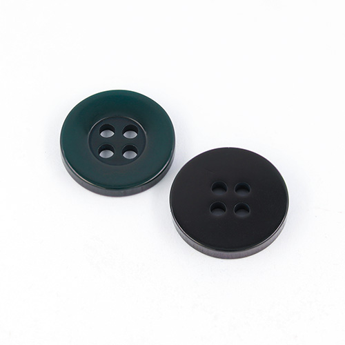 22547 Sullivans 17mm Round Plastic Button 4 Hole - Bottle - Bag Of 100