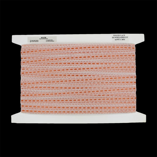 61975 Lace Nylon 15mm White Apricot