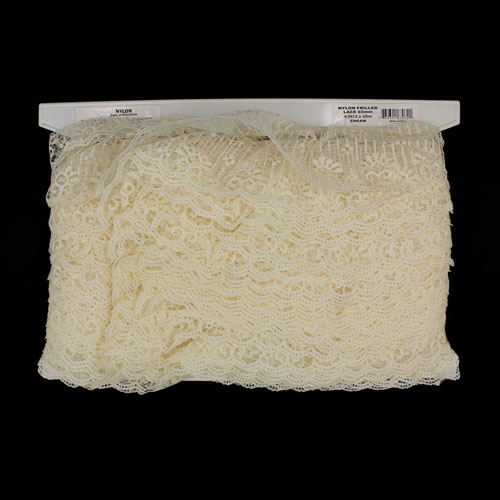 63072 Lace Nylon Frilled 60mm Cream