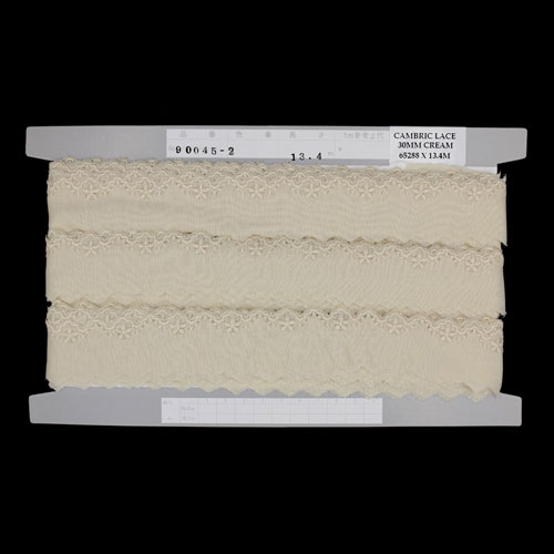 65288 Cambric Lace 30mm Dark Cream