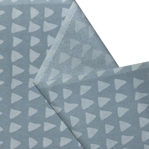 65640 Fab Cotton 112cm Triangles Grey