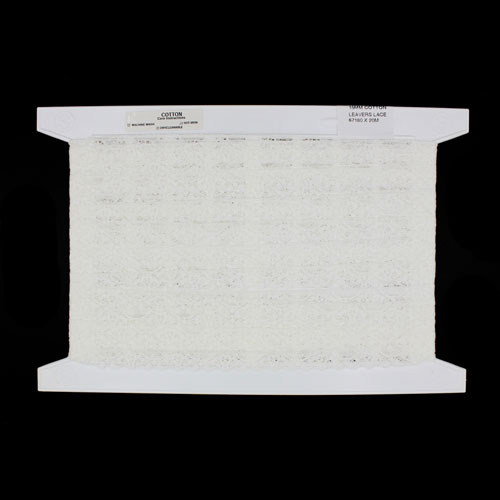 67180 Lace Cotton Leavers 15mm Off White