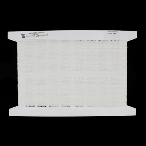 67183 Lace Cotton Leavers 17mm White